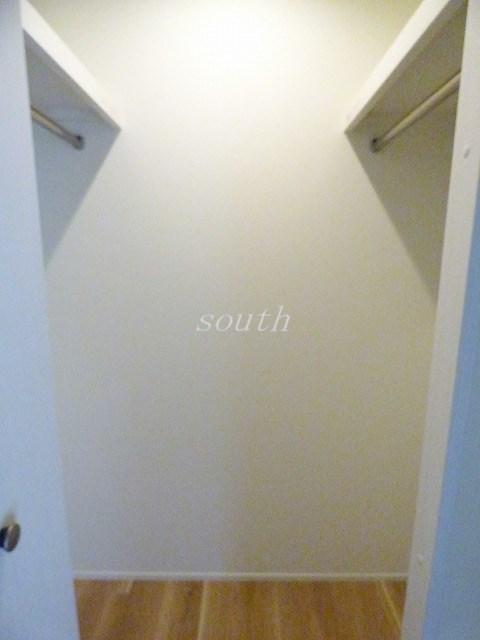 収納　ウォークインクローゼット♪