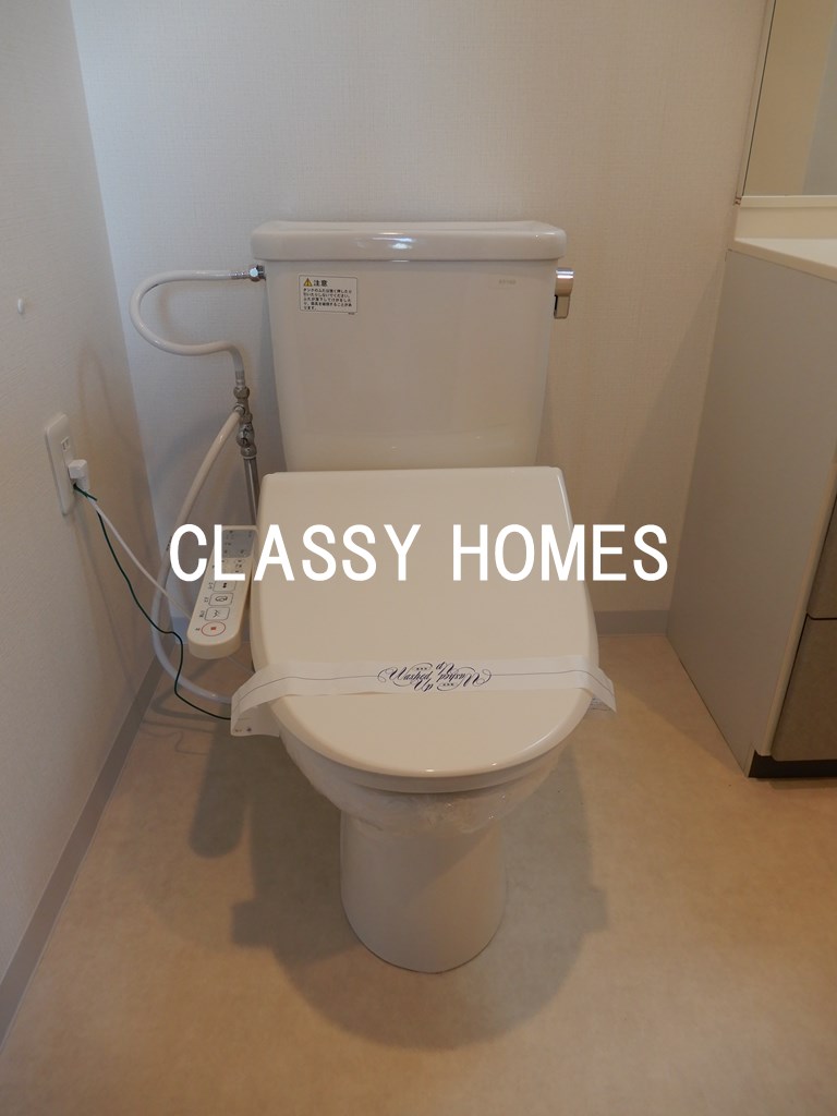 トイレ　2004年竣工アクティ汐留：トイレ