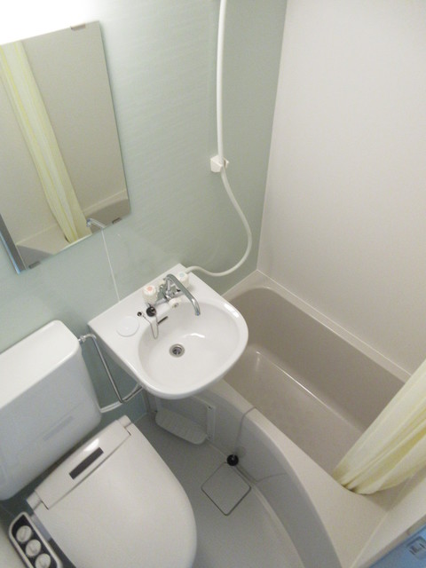 バス・シャワールーム　バス