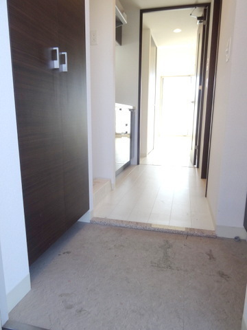 玄関　★シューズボックスで玄関スッキリ★