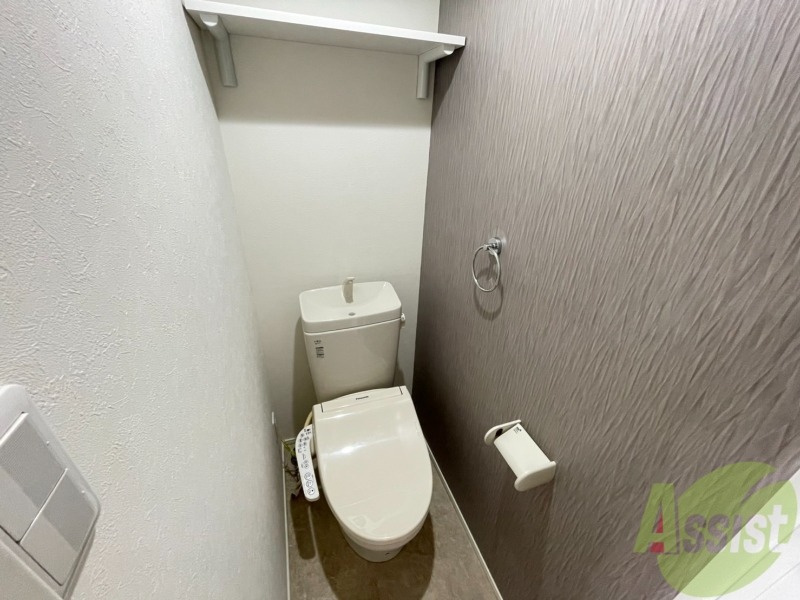 トイレ　トイレはこちらになります。ウォシュレット式になります。