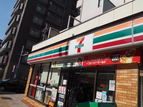 コンビニ　セブン-イレブン 江東新大橋３丁目店（コンビニ）まで522m