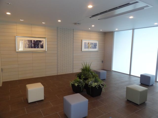 ロビー　エントランスです