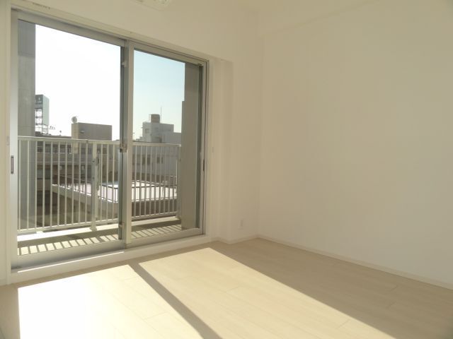 居室・リビング　明るい洋室です。