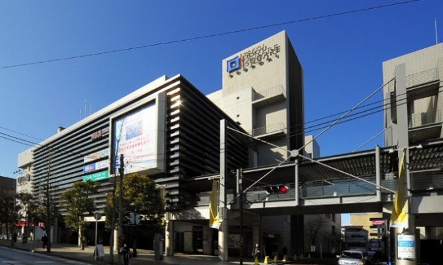 ショッピングセンター　青葉台東急スクエアNorth－1（ショッピングセンター）まで805m