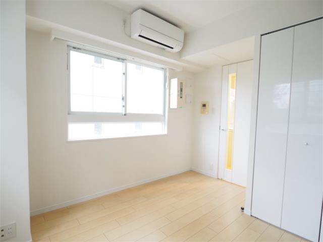 居室・リビング　※別部屋参考写真