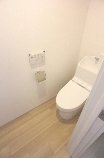 トイレ　別号室参考写真