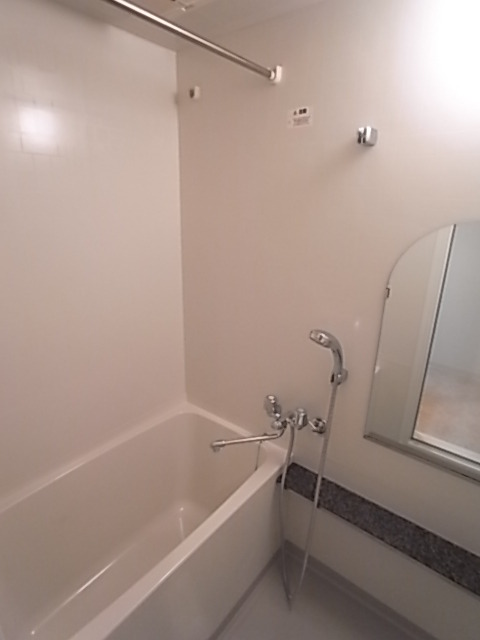 バス・シャワールーム　綺麗なお風呂