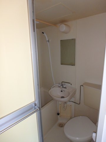 バス・シャワールーム　※参考写真310号室※