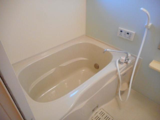 バス・シャワールーム　お風呂です