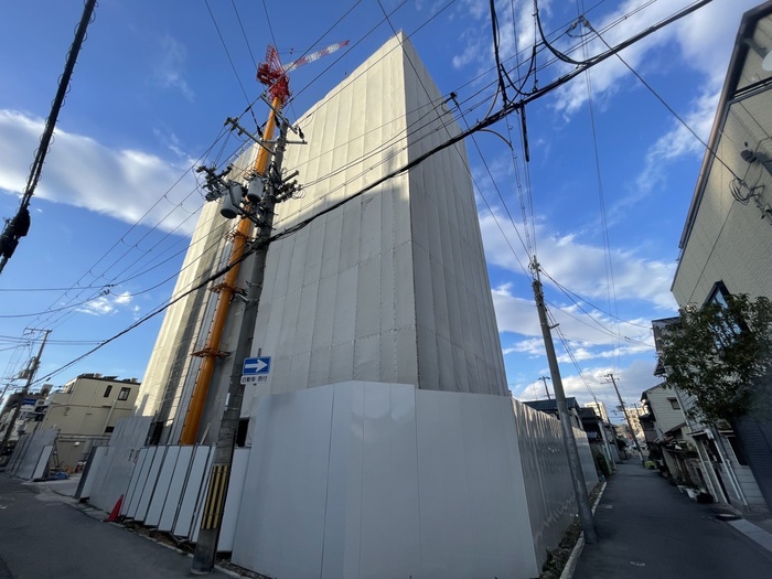 建物外観　建築中