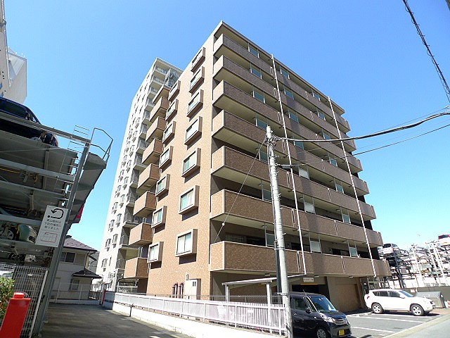 建物外観　ルプソアールのご紹介は住まいの窓口　アソシエにお任せ下さい。