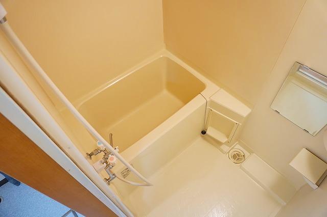 バス・シャワールーム　浴室