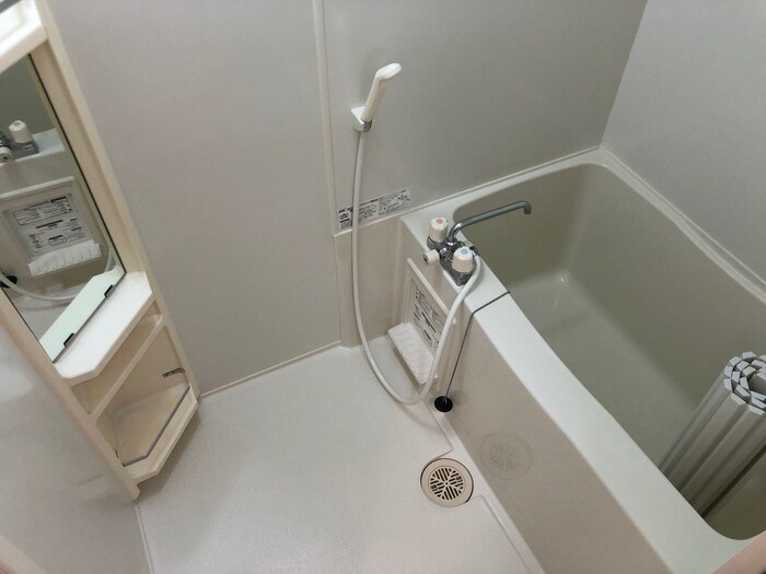 バス・シャワールーム　風呂