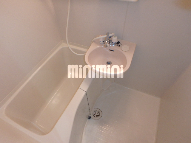 バス・シャワールーム　※別部屋参照※