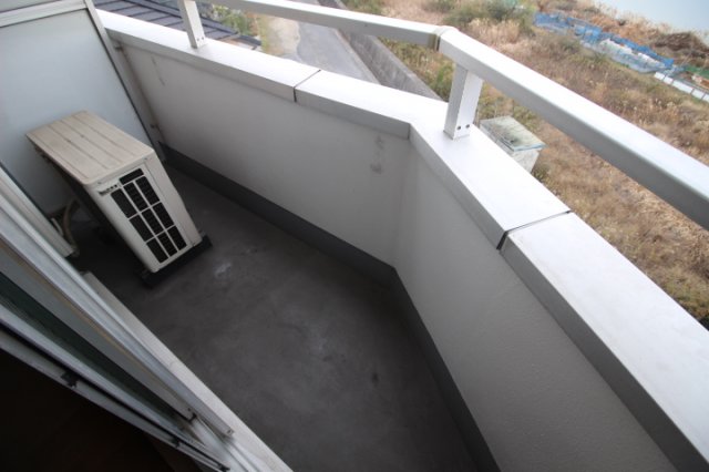 バルコニー　バルコニーがあります