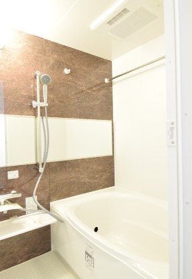 バス・シャワールーム　バス
