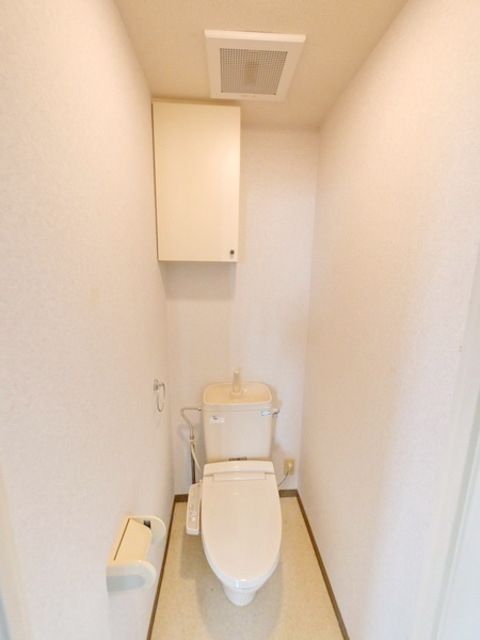 トイレ　※別部屋参考写真です