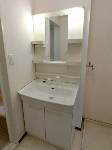 洗面設備　洗面化粧台