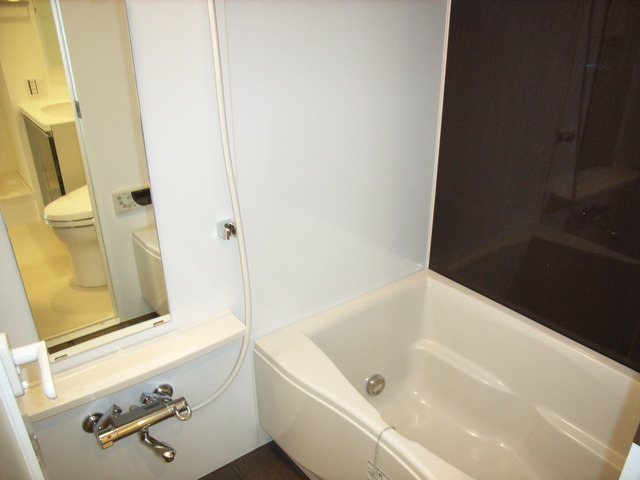 バス・シャワールーム　バス※別部屋参考写真