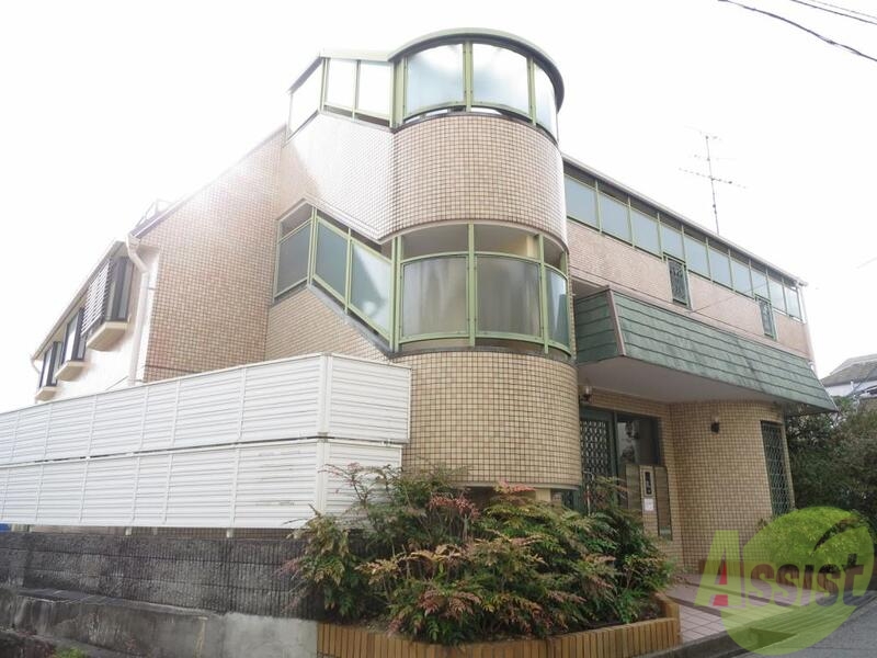 建物外観　灘区寺口町「エスポワール六甲」