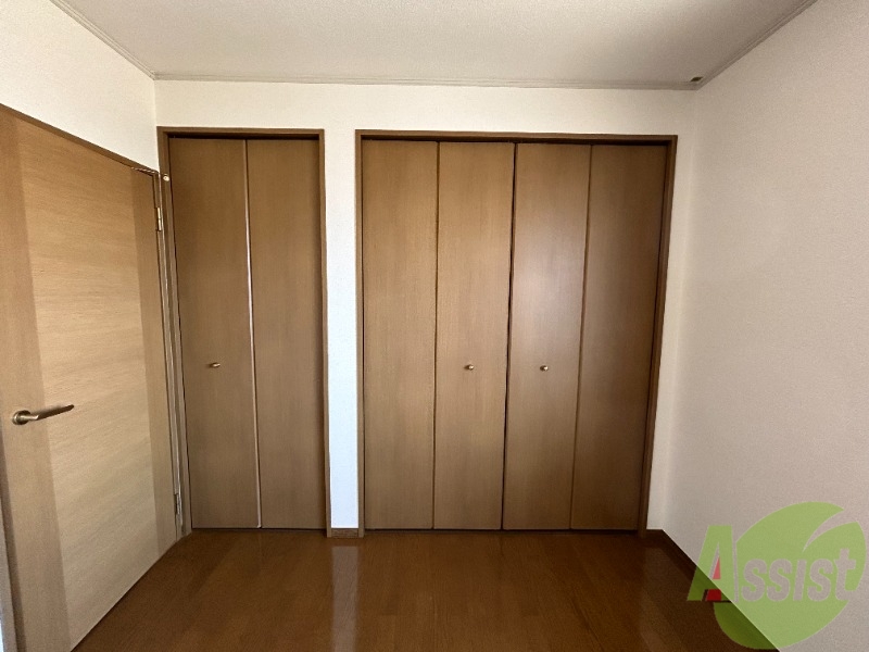 収納　収納スペースはこちらになります。中の様子が気になりますね。