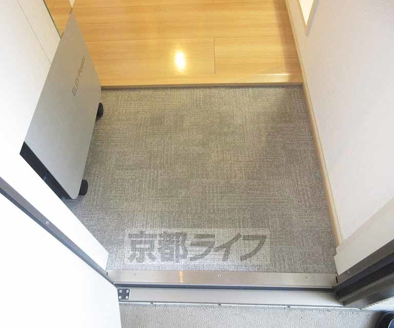 玄関　スペースがあります！