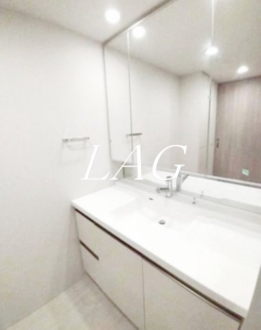 洗面設備　洗面台です。