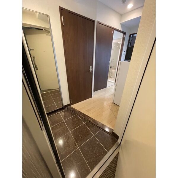 玄関　明るい玄関です