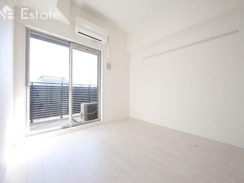 居室・リビング　内装