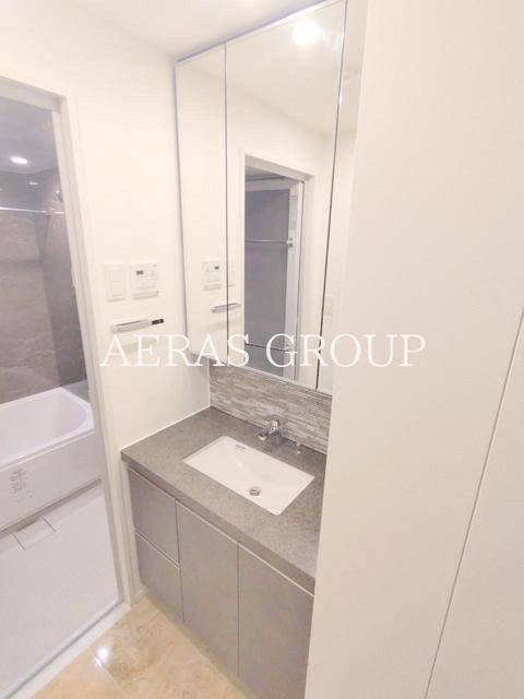 洗面設備　同仕様写真