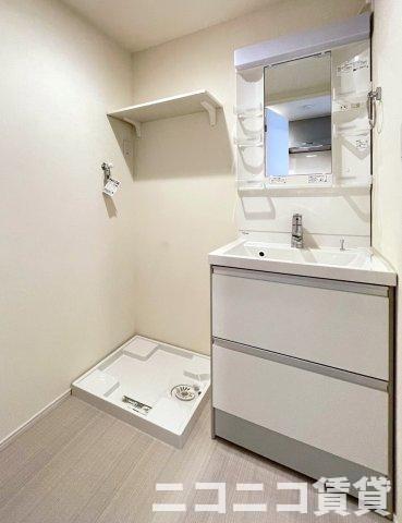洗面設備　モデルルームの為、現状を優先致します。
