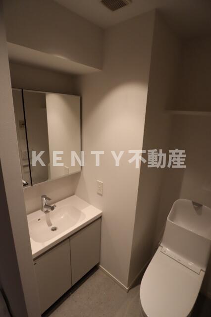 洗面設備　忙しい朝には欠かせない洗面所です