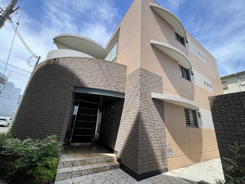 建物外観　モダンな外観♪