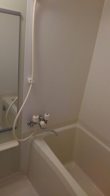 バス・シャワールーム　バスルーム