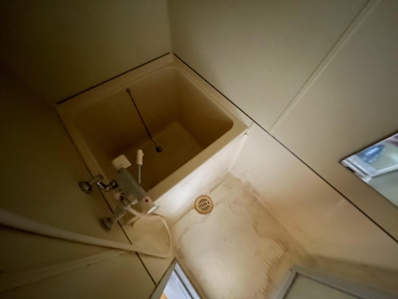 バス・シャワールーム　浴室