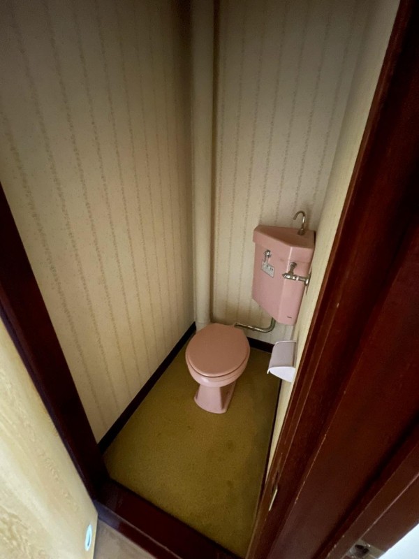 トイレ　トイレ