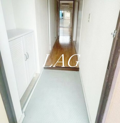 玄関　玄関です。