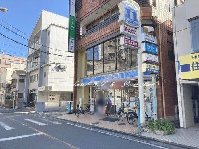 コンビニ　ローソン横浜岡野町店（コンビニ）まで200m