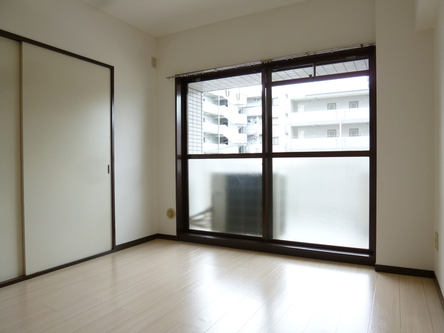 その他部屋・スペース　６帖の洋室