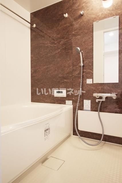 バス・シャワールーム