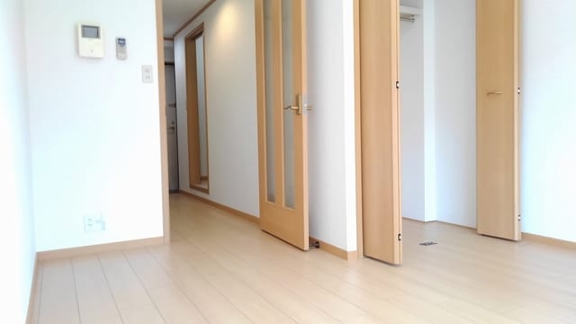 居室・リビング　エアコン付きで初期費用を抑えたい方にもおすすめです☆