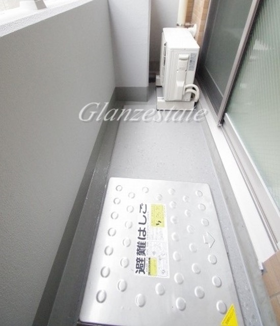 バルコニー　☆日当り通風良好☆