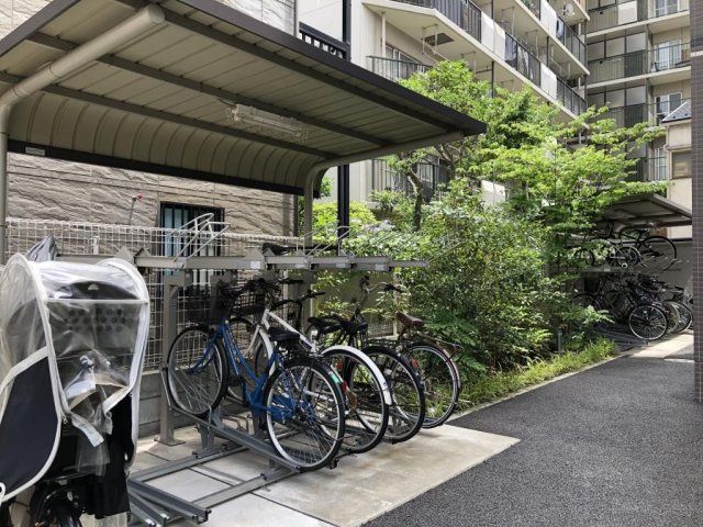 駐車場　駐輪場