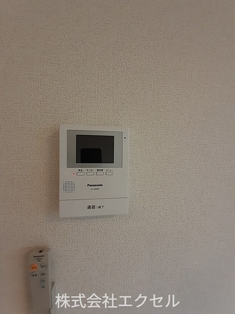 セキュリティ　モニター付きインターホンです。