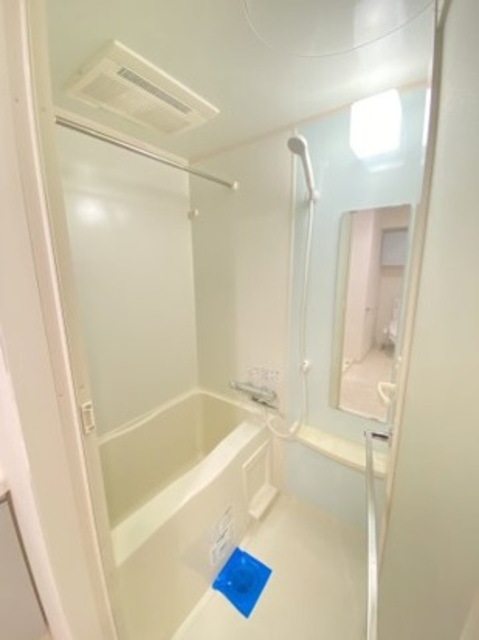 バス・シャワールーム　バスルーム