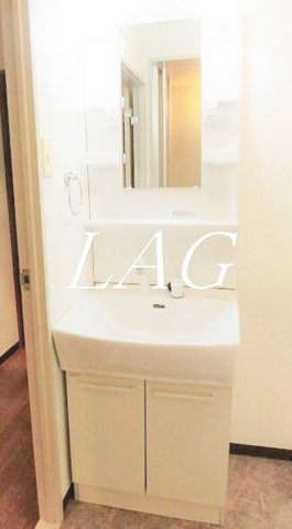 洗面設備　洗面台です。