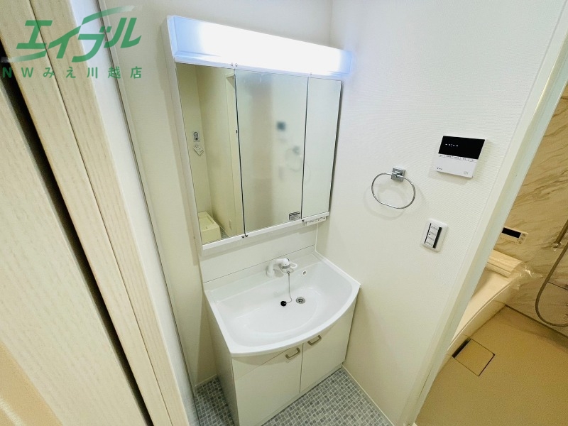 洗面設備　同物件別室写真