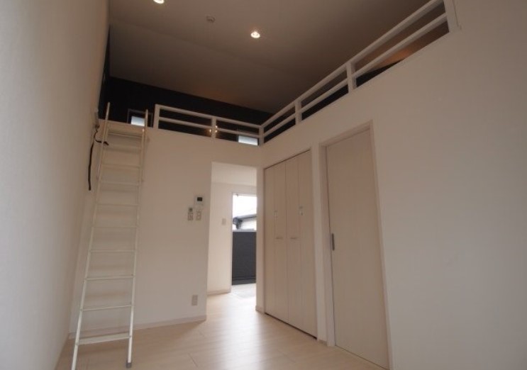 居室・リビング　※同物件・同タイプの写真です。