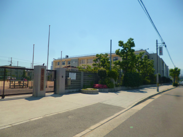 小学校　西宮市立津門小学校（小学校）まで489m